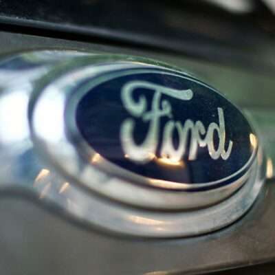 Ford ruft drei Modelle zurueck