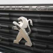 Stellantis-Rueckruf-Peugeot-Citroen-Opel