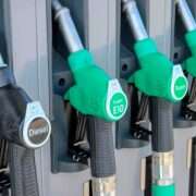 Spritpreise bleiben hoch jetzt wird auch der Transport teurer