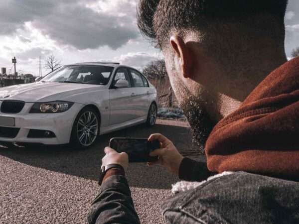 AutoScout24 startet KI-Suche