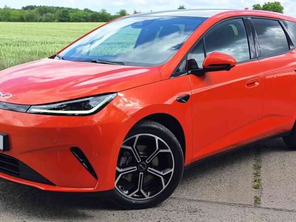 BYD Dolphin G DM-i Plug-in-Hybrid ab 28990 Euro