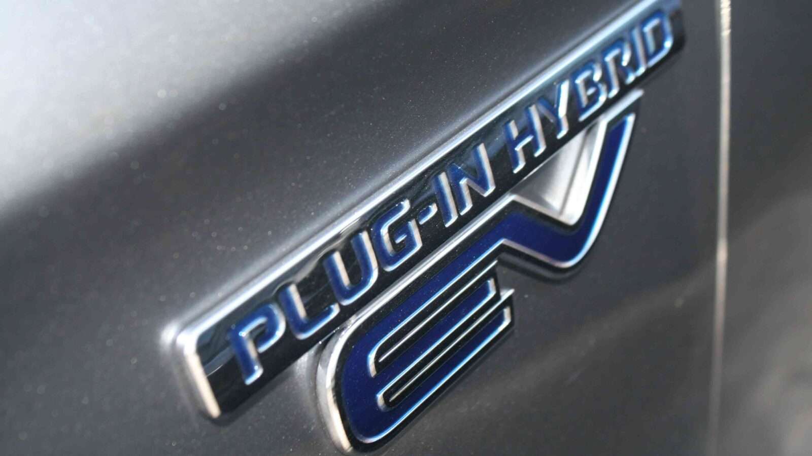Plug-in-Hybrid gebraucht kaufen - warum der Normverbrauch taeuschen kann