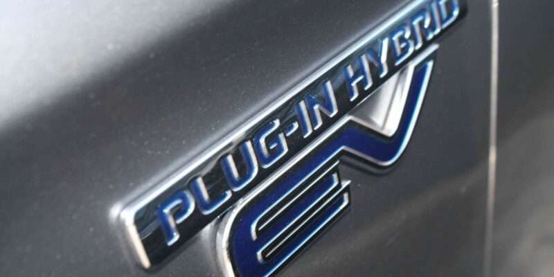 Plug-in-Hybrid gebraucht kaufen - warum der Normverbrauch taeuschen kann