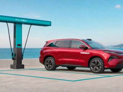 BYD Atto 8
