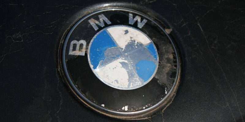 Deutsche Autobauer fallen im weltweiten Vergleich zurueck