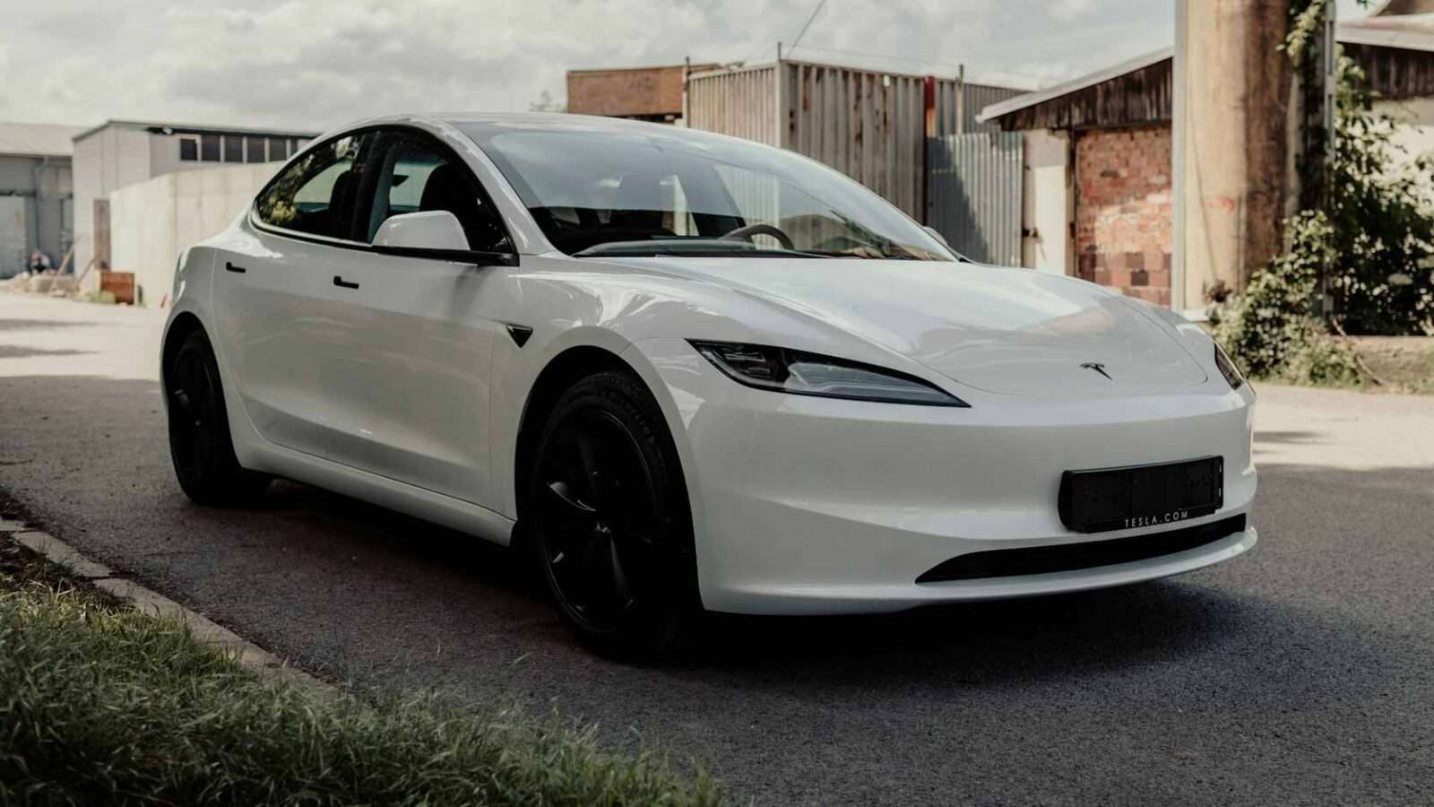 Tesla ruft Model 3 zurück