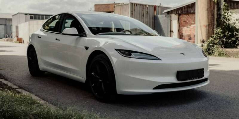 Tesla ruft Model 3 zurück